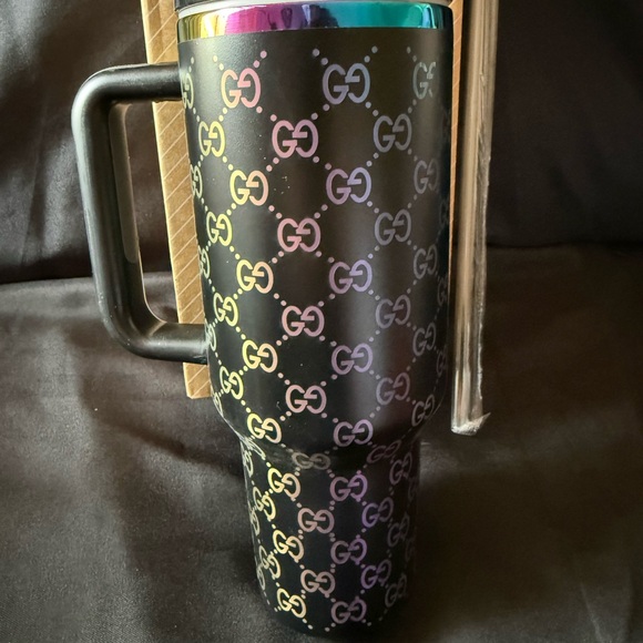 New Laser Engraved Gucci Black and Oil Slick Tumbler - Picture 6 of 7